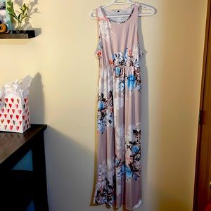 Size XL casual maxi dress.